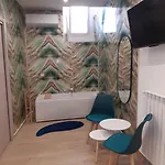 Etna Sea Live Center Катания